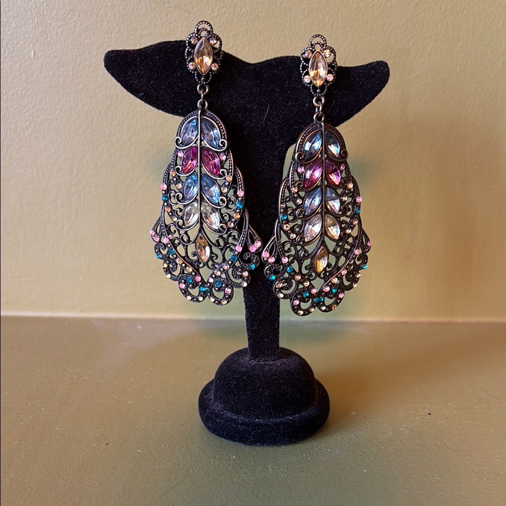 Elegant Multicolor Filigree Earrings